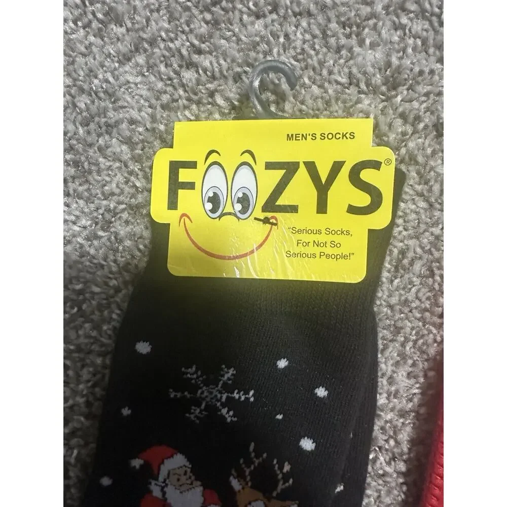 ☀️3/$10 BUNDLE!!☀️ Christmas Lot - Foozys Men’s Socks, Can Cooler, Elf Ornament